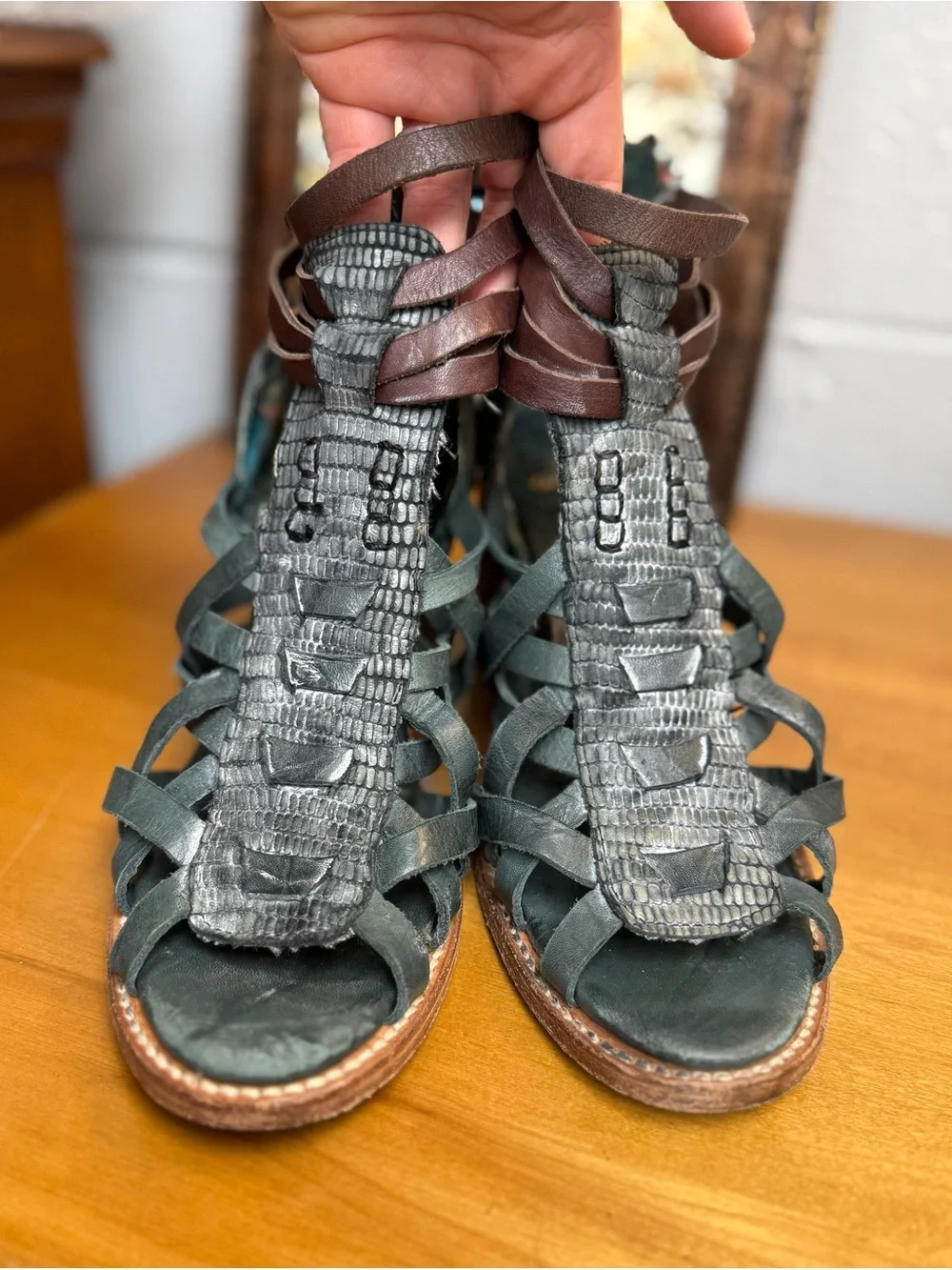 Freebird By Steven Dark Teal Leather Block Heel Sandals Brown Ankle Straps Sz 9